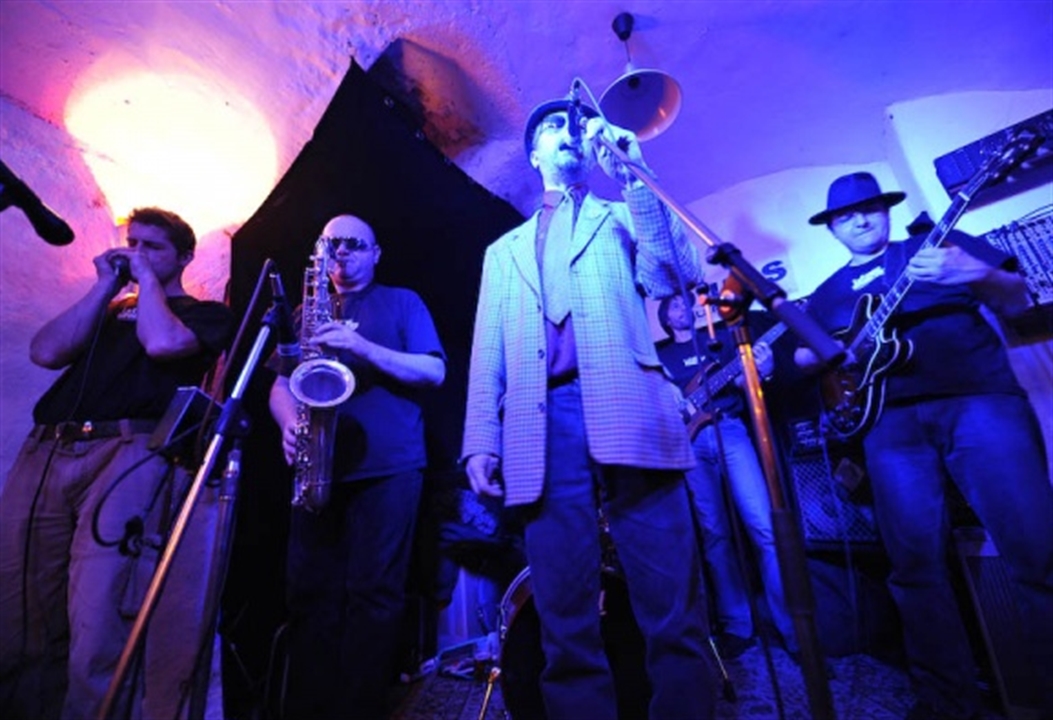 Jazz and Blues Clubs | Prague Stay