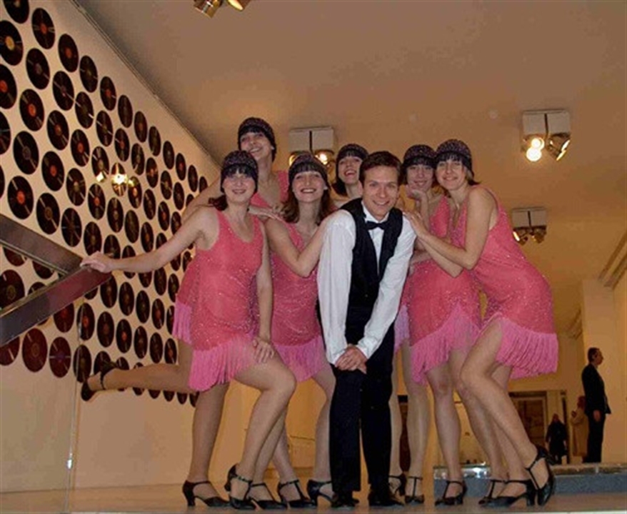 Zig-Zag Tap & Swing Dance Studio | Prague Stay